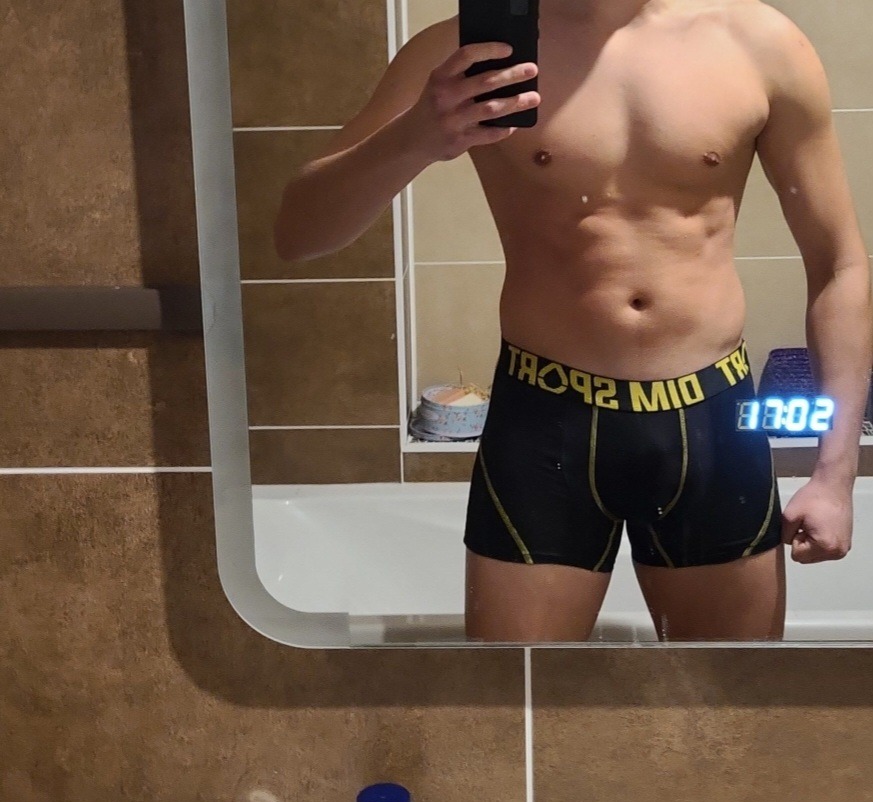 Perfil de Jean-auguste